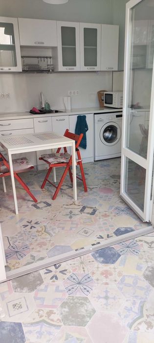 Дава се под наем Двустаен апартамент в София, Център - 80 кв.м за 750 € - Снимка #3