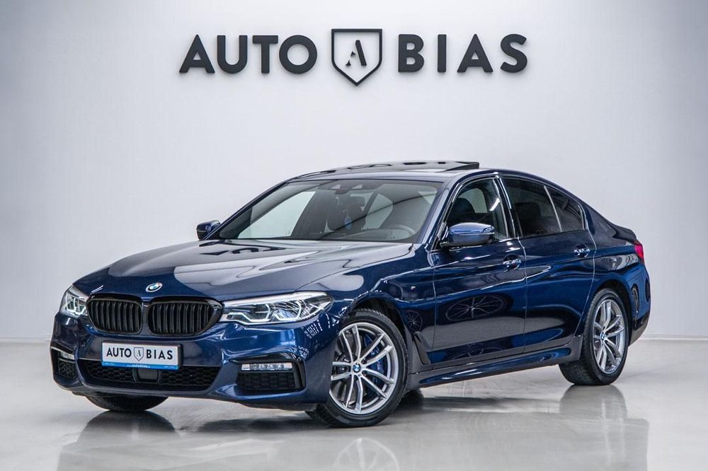 BMW Seria 5 LED/M-Sport/Head up disply/Harman Kardon/Trapa/Leasing-Rate FARA AVANS