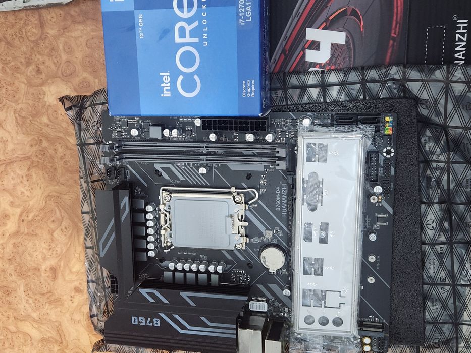 Комплект B760/I7 12700KF/16x2 32Gb