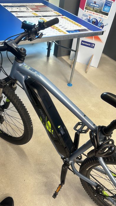 Bicicletă electrică