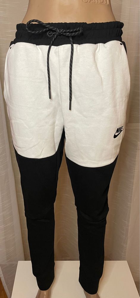 Trening Nike Tech unisex diferite marimi