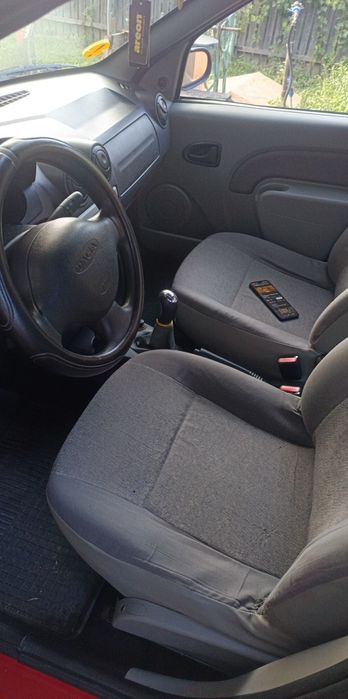 Vând Dacia Logan 1.5 dci 2006