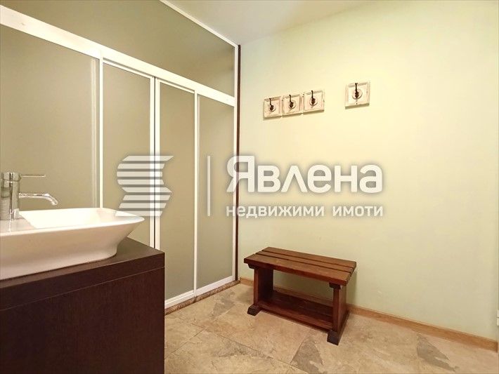 Продава се Многостаен апартамент в Варна, Бриз - 177 кв.м за 2232 €/кв.м - Снимка #8