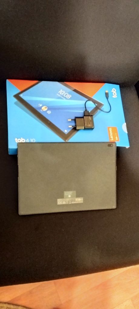 Таблет Lenovo Tab 4 (10 инча )+Часовник