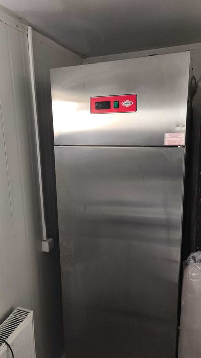 Vand containere echipate bucatarie