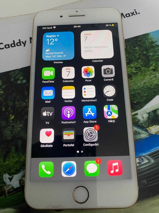 Iphone 8 plus 2 bucati.