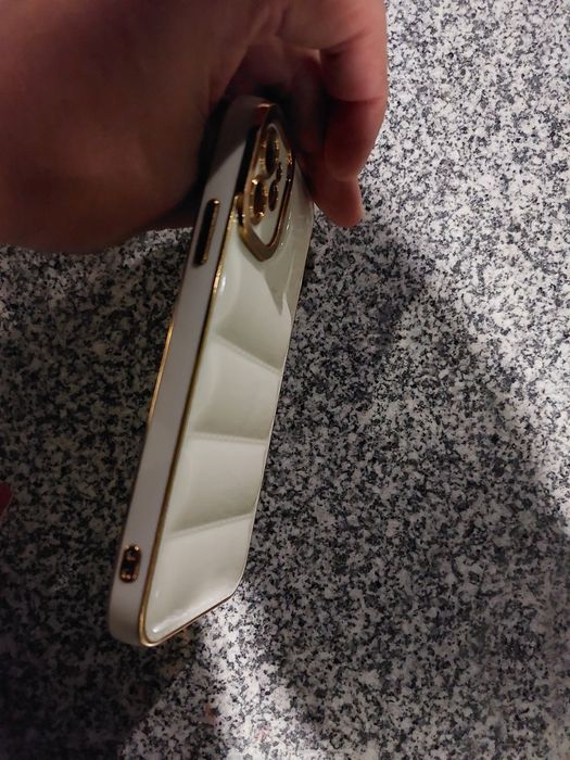 Кеис за iphone 11
