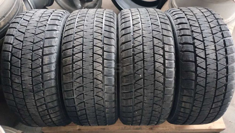 275 40 r20 зима  комлкект