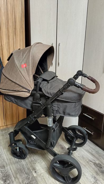 Продам коляску в отличном состоянии.