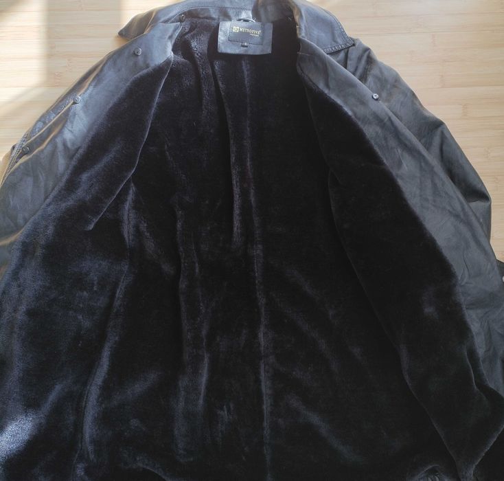 Ново дамско кожено яке