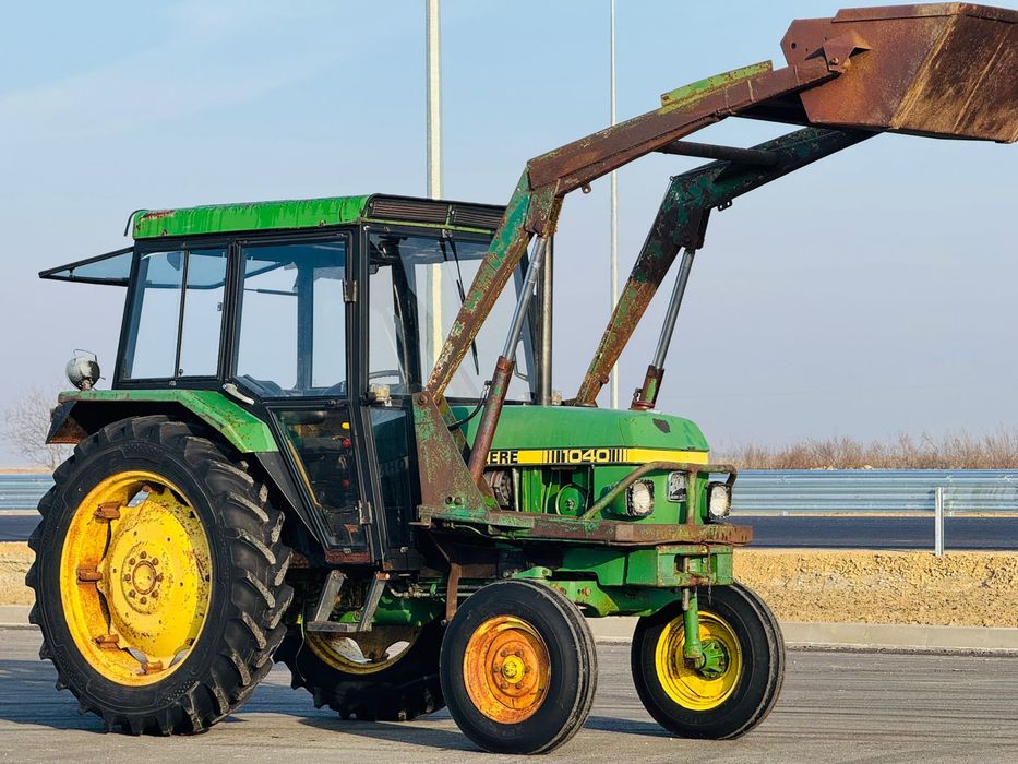Tractor John Deere 1040 cu incarcator Frontal original Stare impecabil
