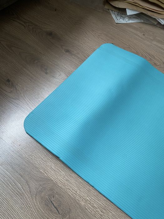 Saltea sport turzoaz