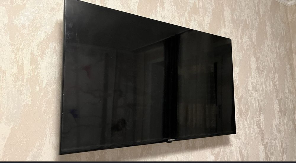 Продам телевизор самсунг
