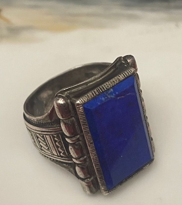 Уникален античен рядьк срьбрен пръстен, камьк
лапис лазули N 7,25