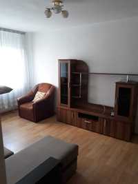 vând apartament 3 camere