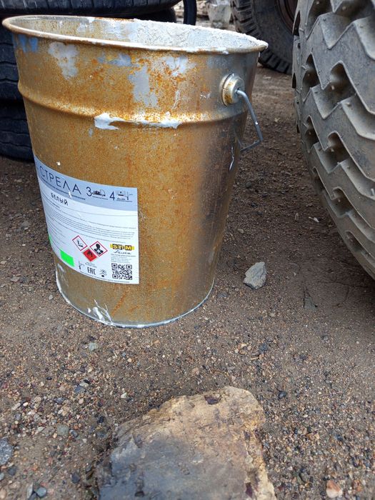 Шелек пустая тара