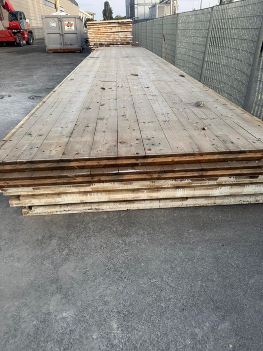 Vand panouri si grinzi din lemn stratificat