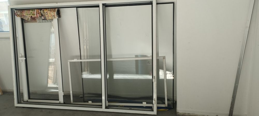 Алуминиев прозорец