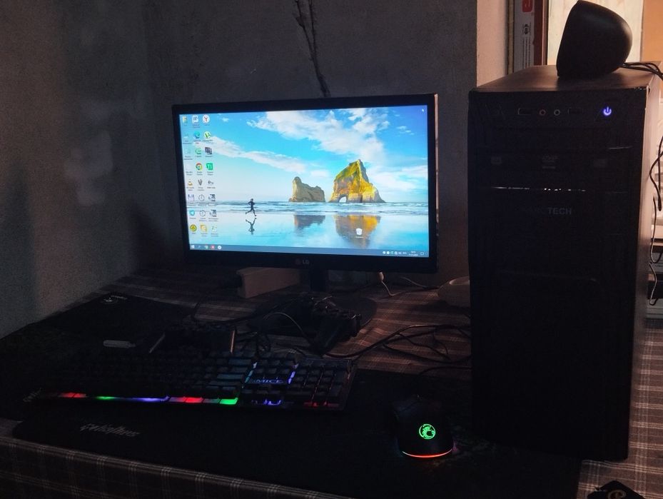 Yangi terilgan Kompyuter core i5 2400