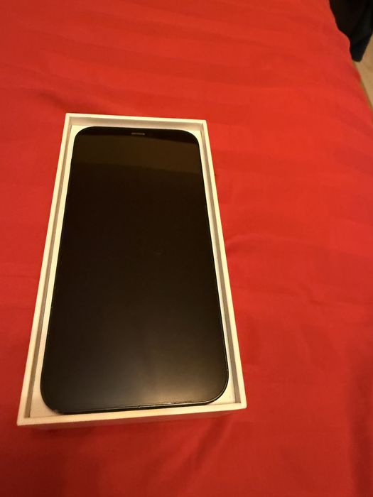 Iphone 12 128Gb negru in cutie