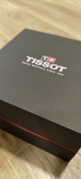 Tissot чисто нов дамски часовник