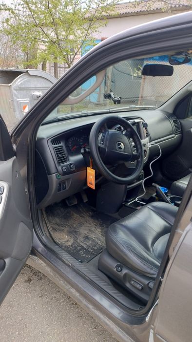 Мазда трюбите 3000 газ бензин