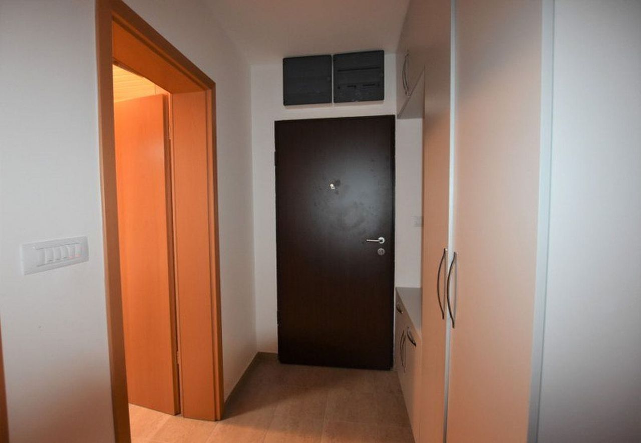 Продава се Тристаен апартамент в София, Овча купел - 98 кв.м за 1521 €/кв.м - Снимка #3