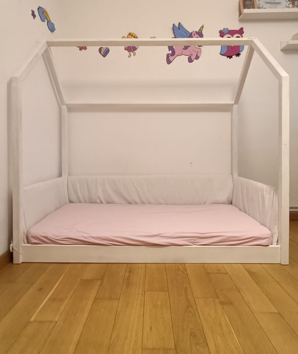 Pătuț Montessori tip căsuță + Saltea + Protecții Laterale