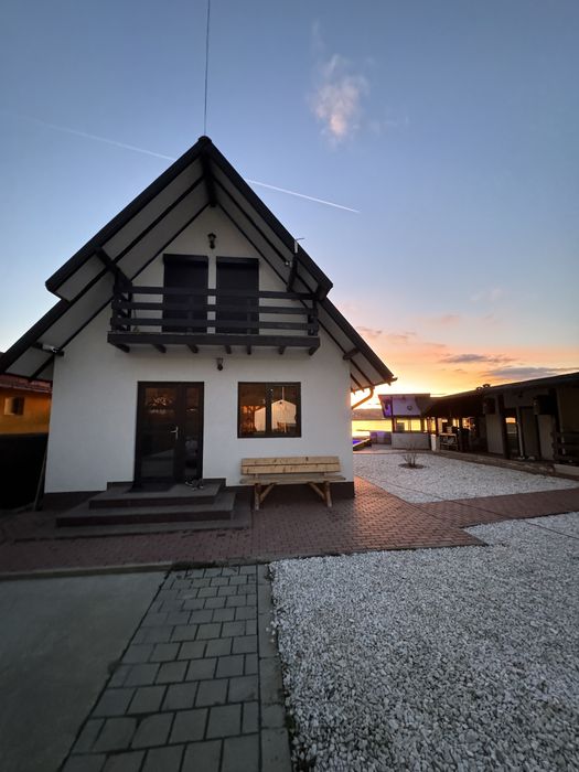 cabana revelion malul lacului Budeasa