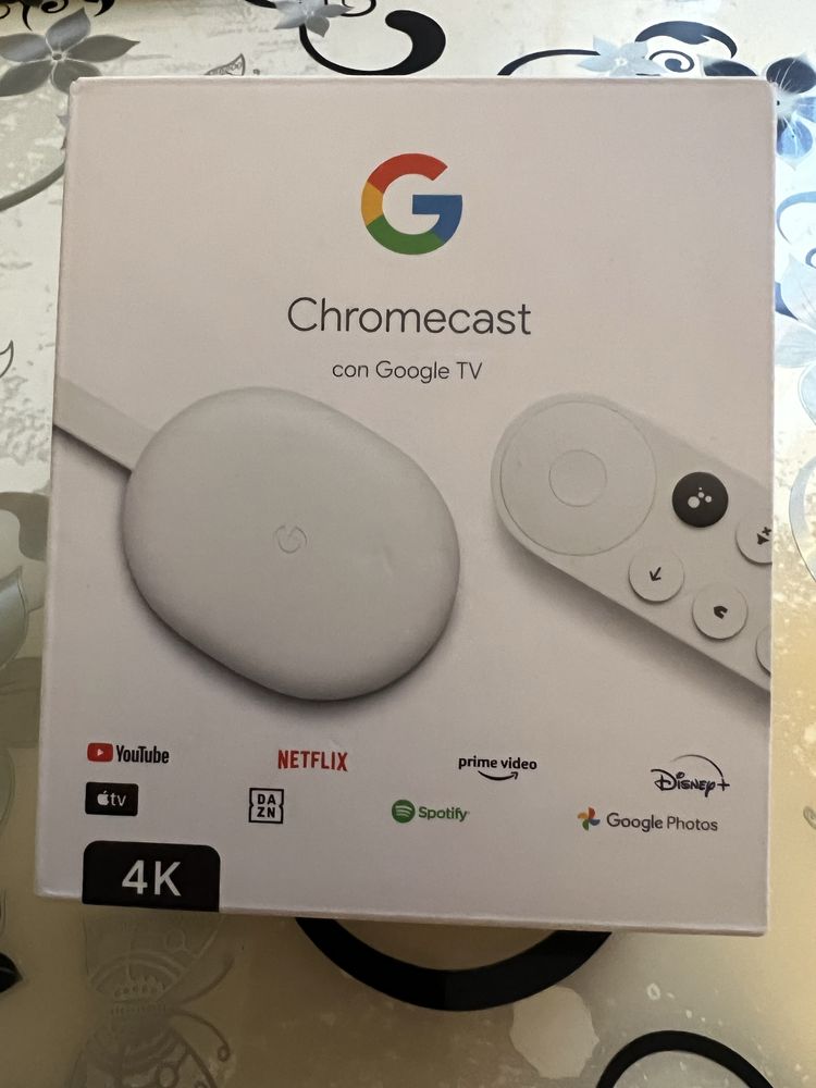 Google Chromecast 4k - бял