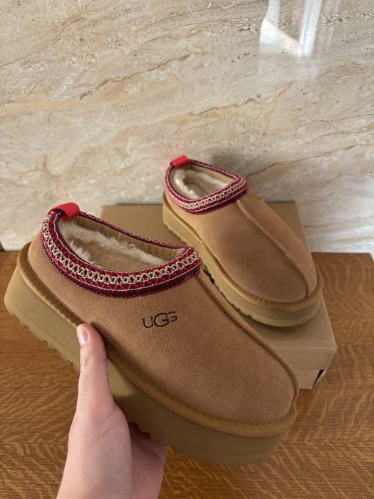 Ugg Tazz