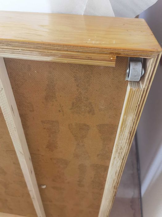 Чекмеджета под спалня, индивидуална изработка