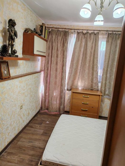 Четиристаен в Атия