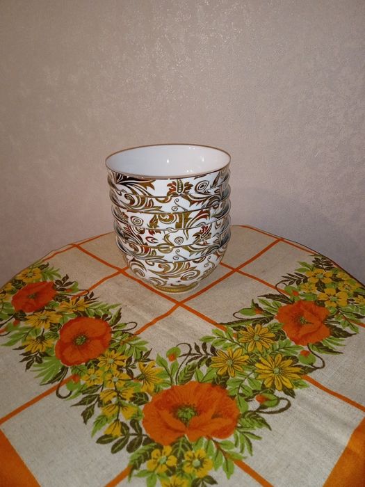 Пиалы большие,новые-6штук.