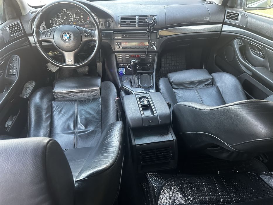 Vând  BMW e39 2.0i automat
