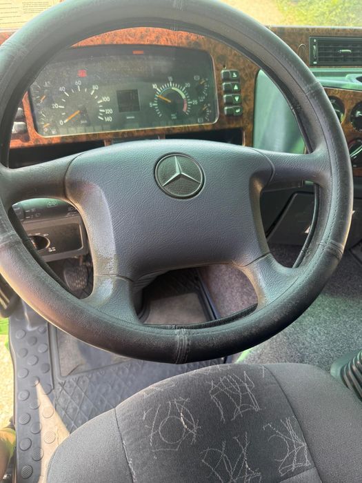 Mercedes Actros basculabil