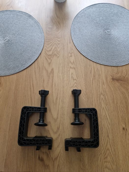 Волан със педали и дръжки