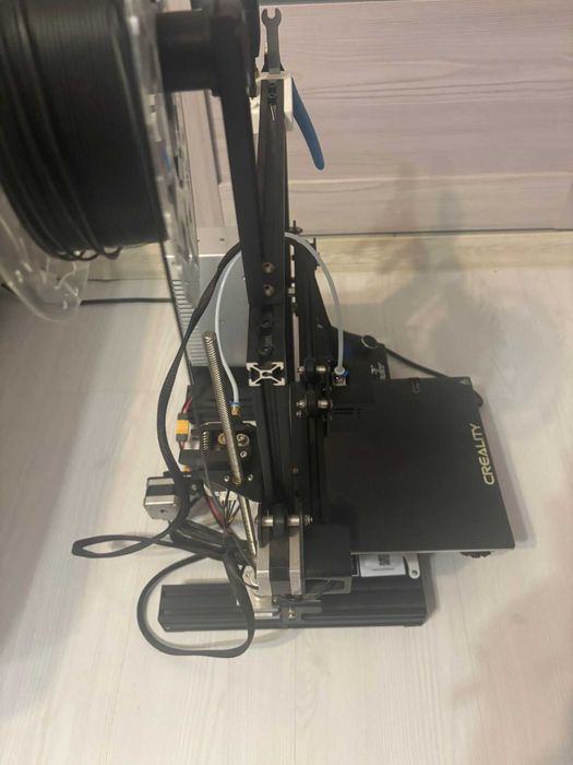 Imprimanta 3D CREALITY ENDER-3 cu suprafata de printare de Sticla