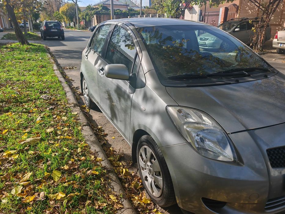 Toyota Yaris singurul proprietar, stare OK
