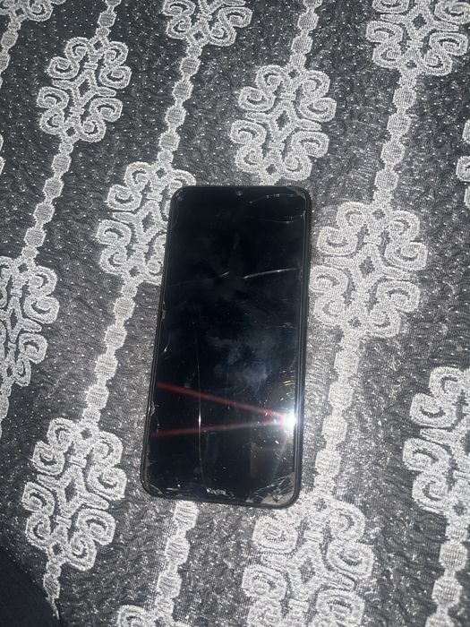 Редми ноте 8 телефон работает