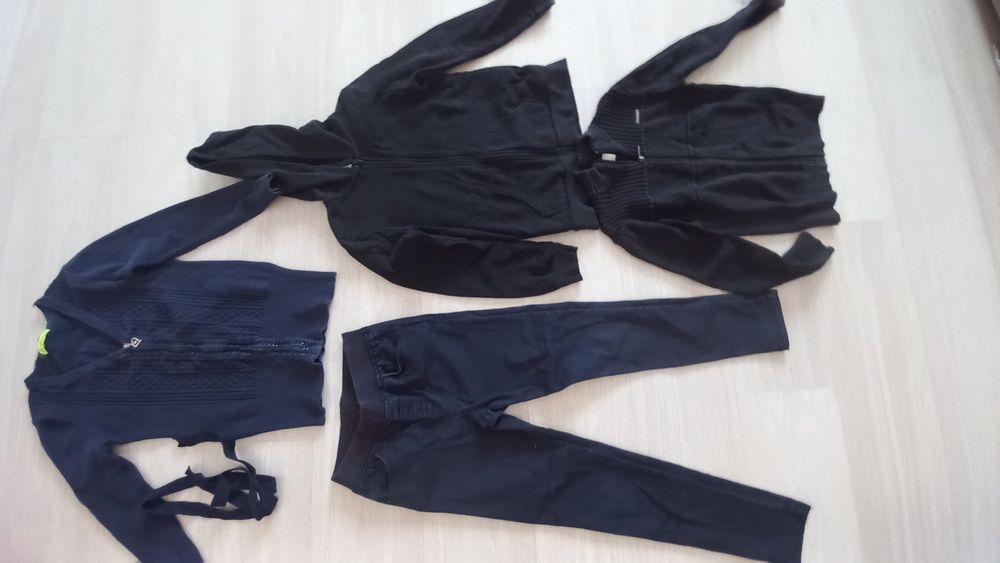 Продам школьные вещи