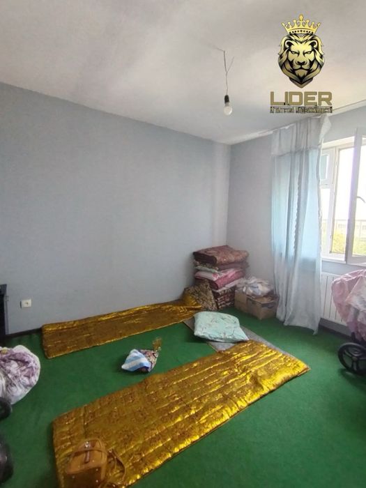 2 xonalik 3 etaj  5 mkr.  Sagdiana