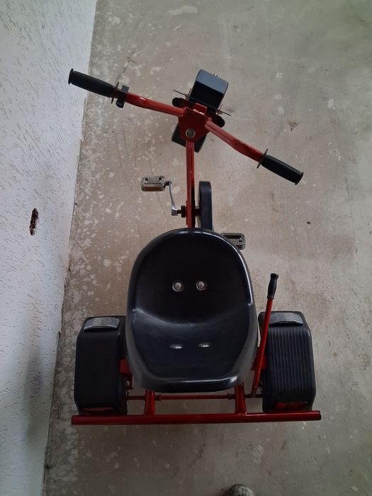 Kart cu pedale Pentru copi