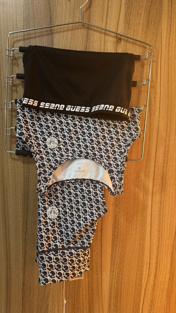 Спортни оригинални екипи Guess