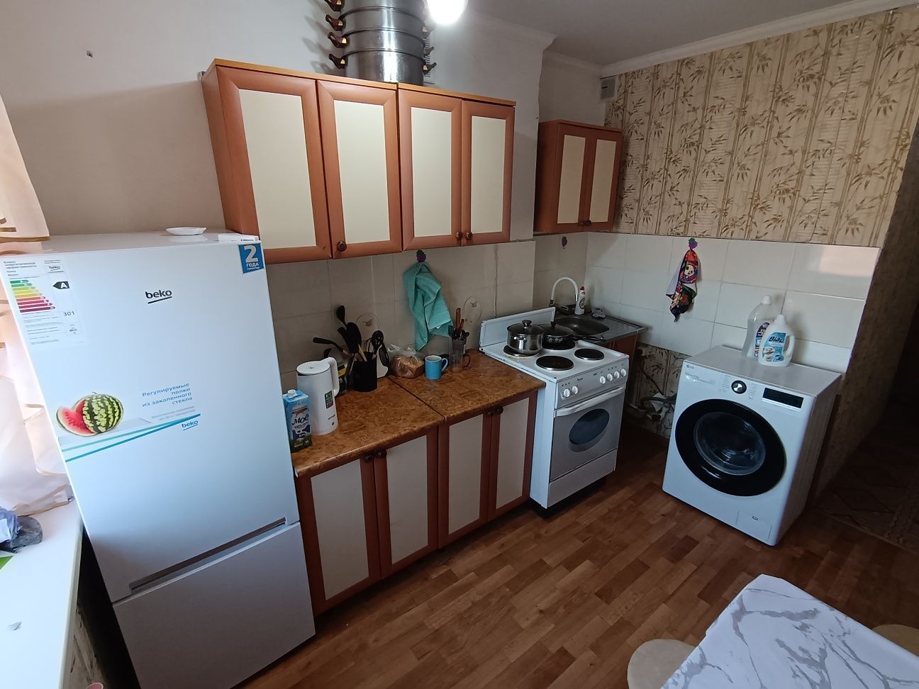 Продам 2 комнатную г Сатпаев 5 ый мкр ул Ердена 153