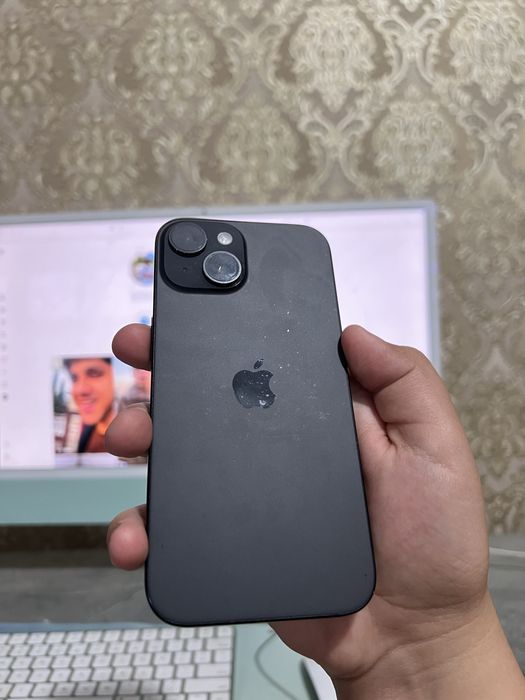 Iphone 15 (black)