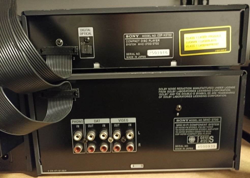Corpuri/Cabluri Sony MHC-2700 pentru piese.