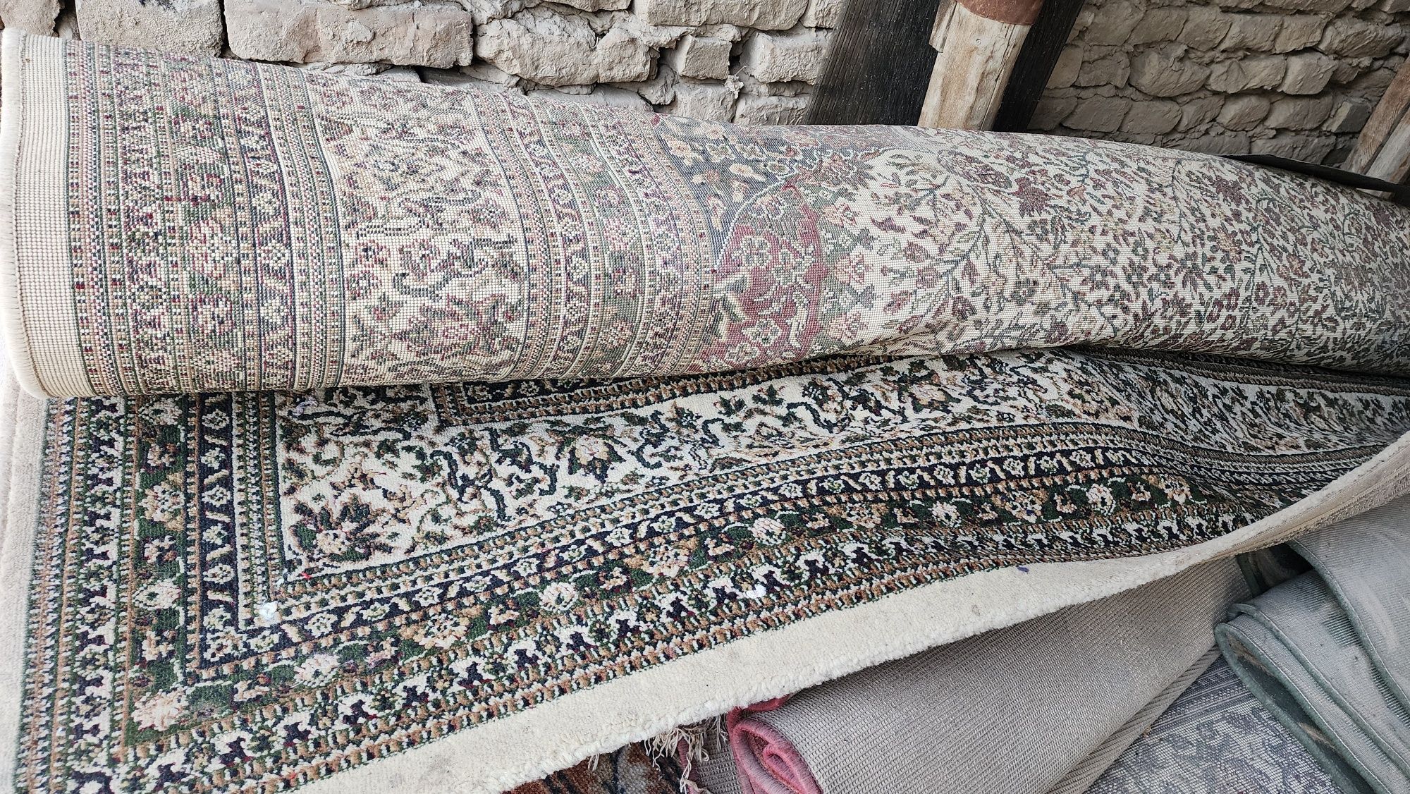 Продам ковры СРОЧНО