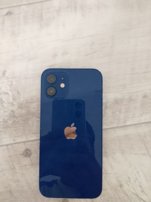 Айфон 12 жақсы жағдайда