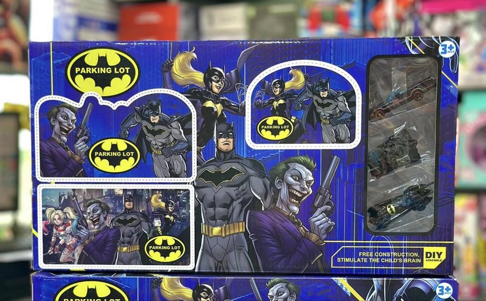 Писта на Батман с 3 колички, Batman